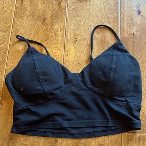 boack cropped padded shirt